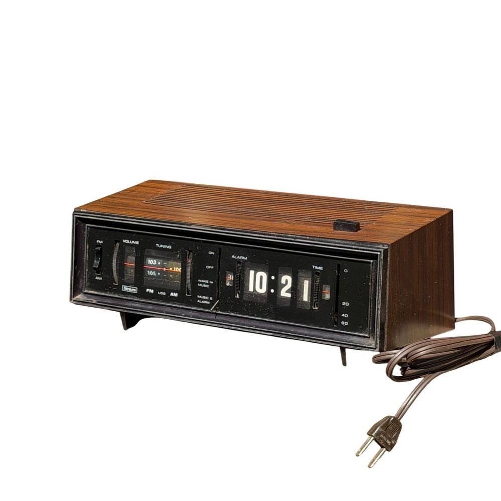 Sears Flip Clock Radio AM FM Woodgrain 1970s Brown